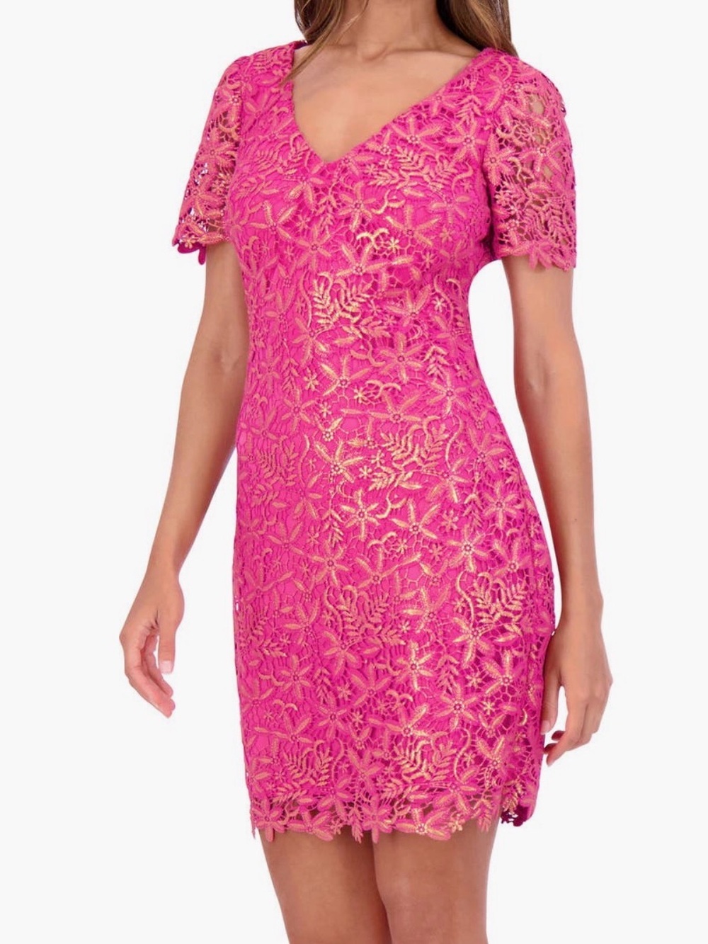 ✅NEW “Kenzie” Embroidered Floral
Lace Short Sleeve Sheath Dress